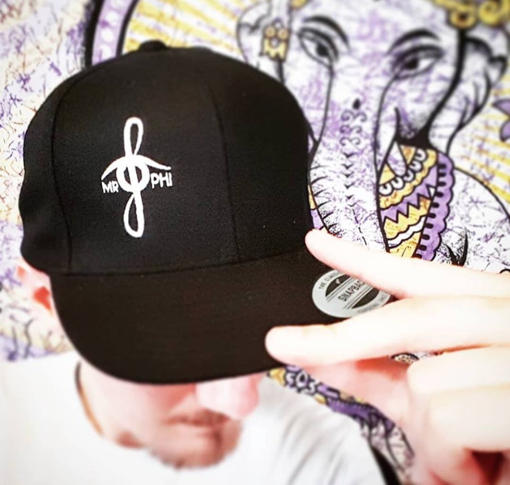 wearecapbeast's tweet image. Shout out to @mrphi_hiphop, who's working on his first solo rap album, rocking his custom #CapBeast hat! Thanks for the sweet click. 📷🎶#HOCB #HipHop #Music #Producer #Rap