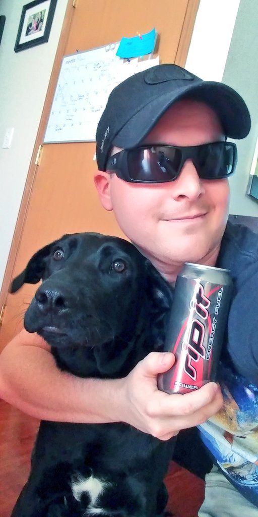 TheMoir's tweet photo. Me and my 2 best friends @RipItEnergyFuel #DD214 #JustGotOut #Army https://t.co/pRrdeuo9dv