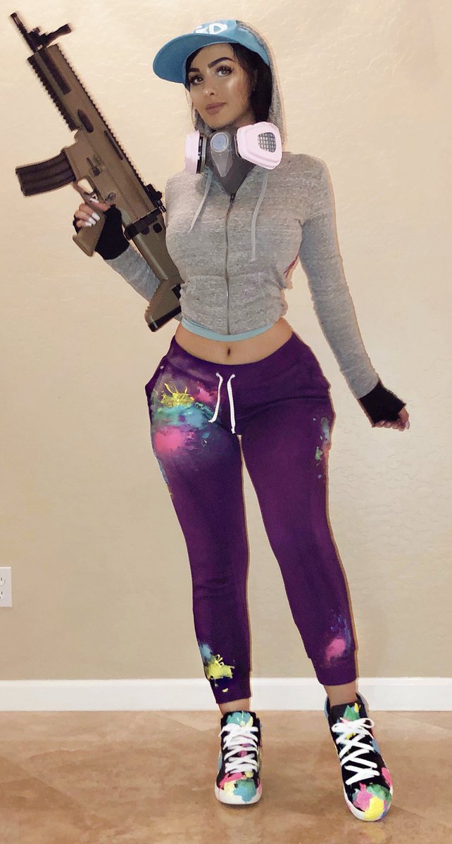 Lia On Twitter Finally Done With My Fortnite Teknique Cosplay - liaverified account sssniperwolf