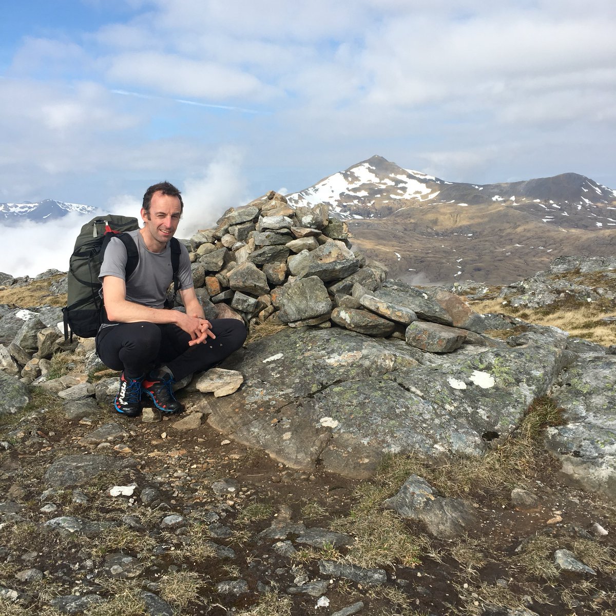 aspenoutdoors's tweet photo. Over two days with a bivy on the ridge me and Jim did the 12 munros around Loch Mullardoch. Cuillin ridge next on Friday. #hiking https://t.co/NjVasNx2Ud