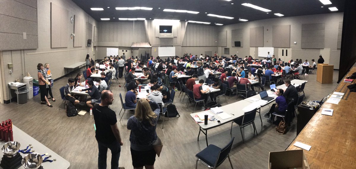 MsTanHDSB's tweet photo. Halton Math contest finals!! #mathletes @HaltonDSB https://t.co/HdGzVVUhYv
