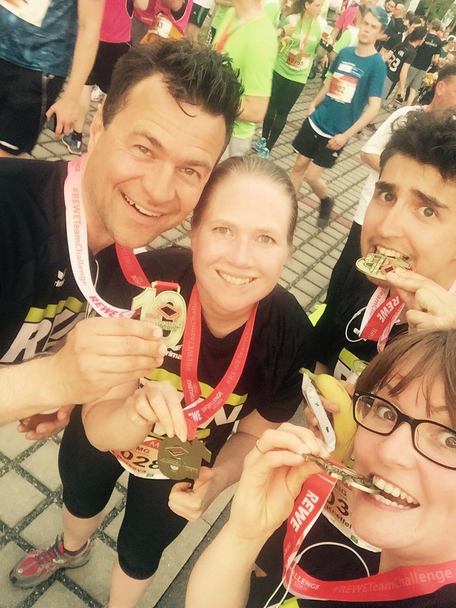 Great team spirit today @ #ReweTeamchallenge ❤️🏃‍♀️❤️
Thanks to #RunDMG and <a href="/LaufszeneEvent/">Laufszene Sachsen</a>! 

@visit_dresden @DresdenMeetings