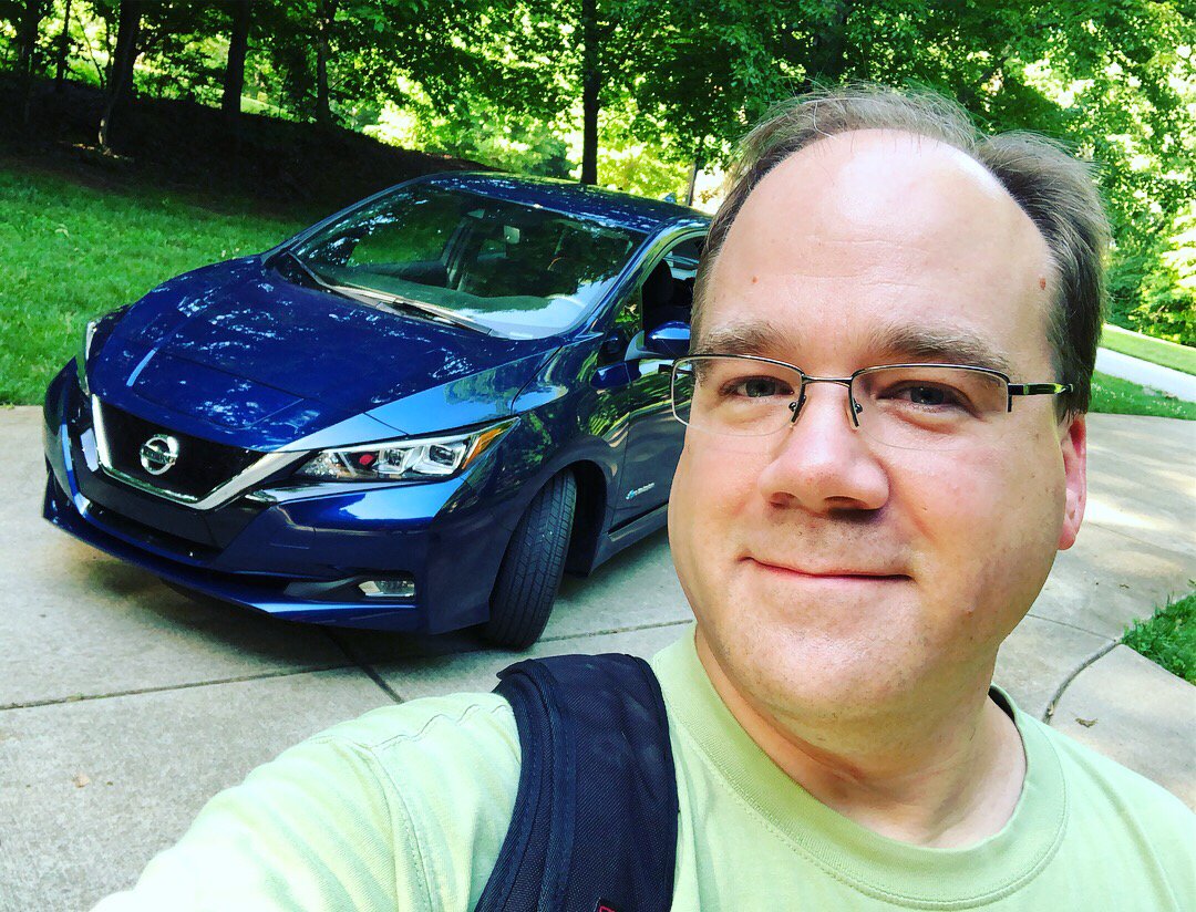 gedeon's tweet photo. Brought home my 2018 Nissan Leaf today. Screw you, dead dinos! #MaxApproved https://t.co/a0SJTn5RZz