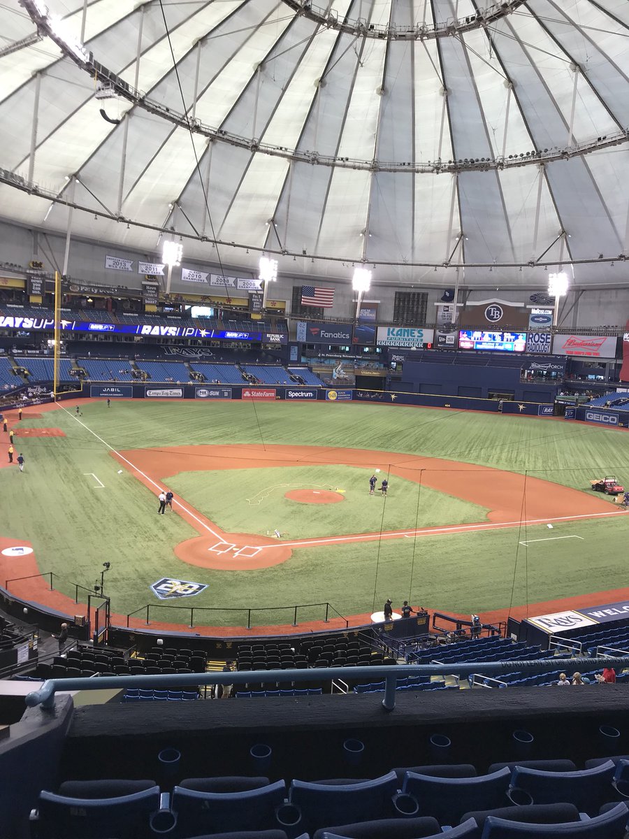 Nosebleed seats but an awesome view #Sox #cheapseats #cushionedsests4mybum