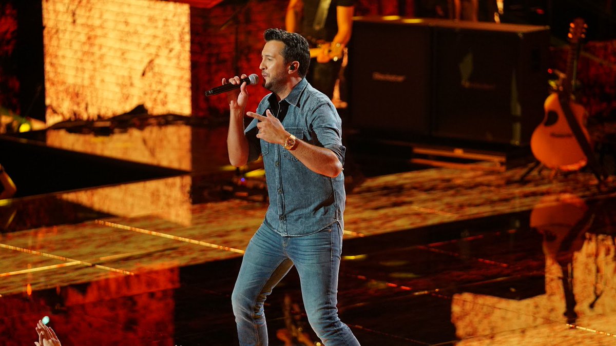 Luke Bryan tweet media