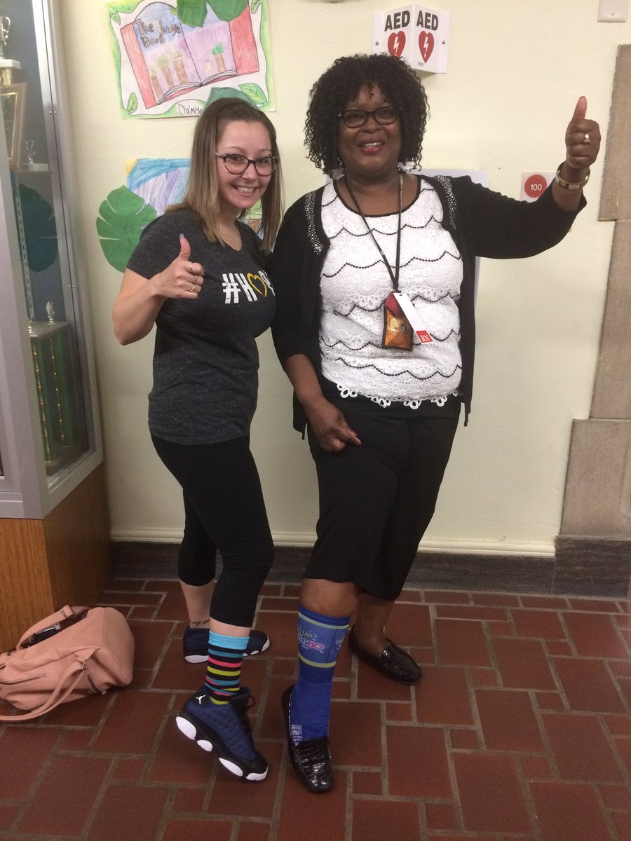 GarrettMorganHS's tweet photo. Rocking One Sock with Amanda Berry helping to Keep Kids Safe. Check out the socks  #FUTP60CMSD https://t.co/eqkKoPLsiP