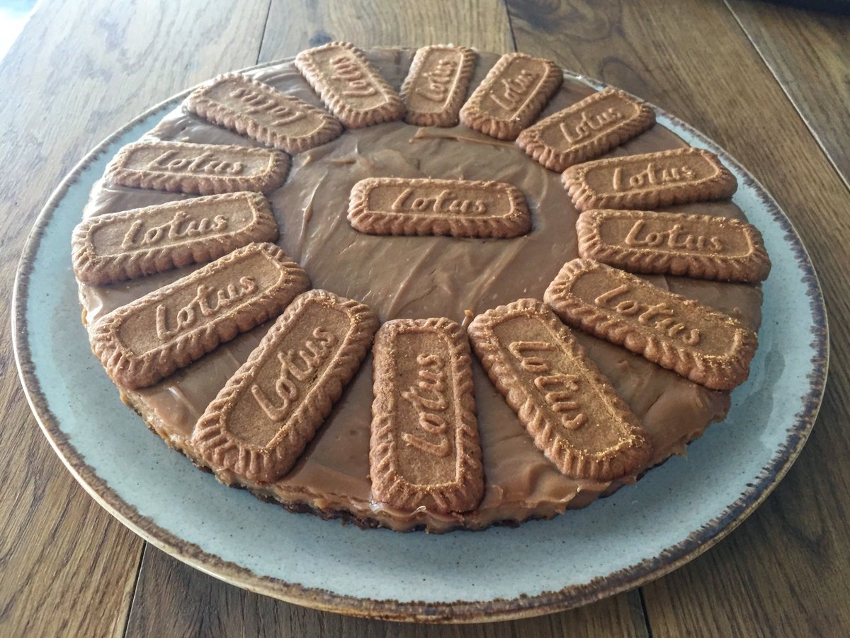 Our popular lotus cheesecake 😍
#cheesecake #Vegan  #vegancake