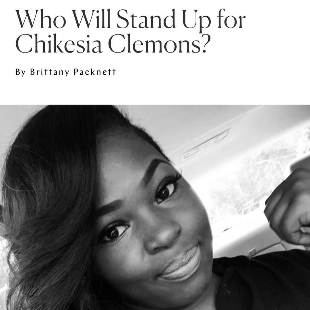 robinmcaldwell's tweet photo. April 22, 2018
@WaffleHouse #SaralandAlabama
@Alivymom_K was wrestled to the ground, choked by police called to apprehend her by the manager
#ChikesiaClemons was humiliated but unlike the two men at @Starbucks she has yet to receive an apology
#WeRefuse #DefendChikesia https://t.co/FPDhgXORfm
