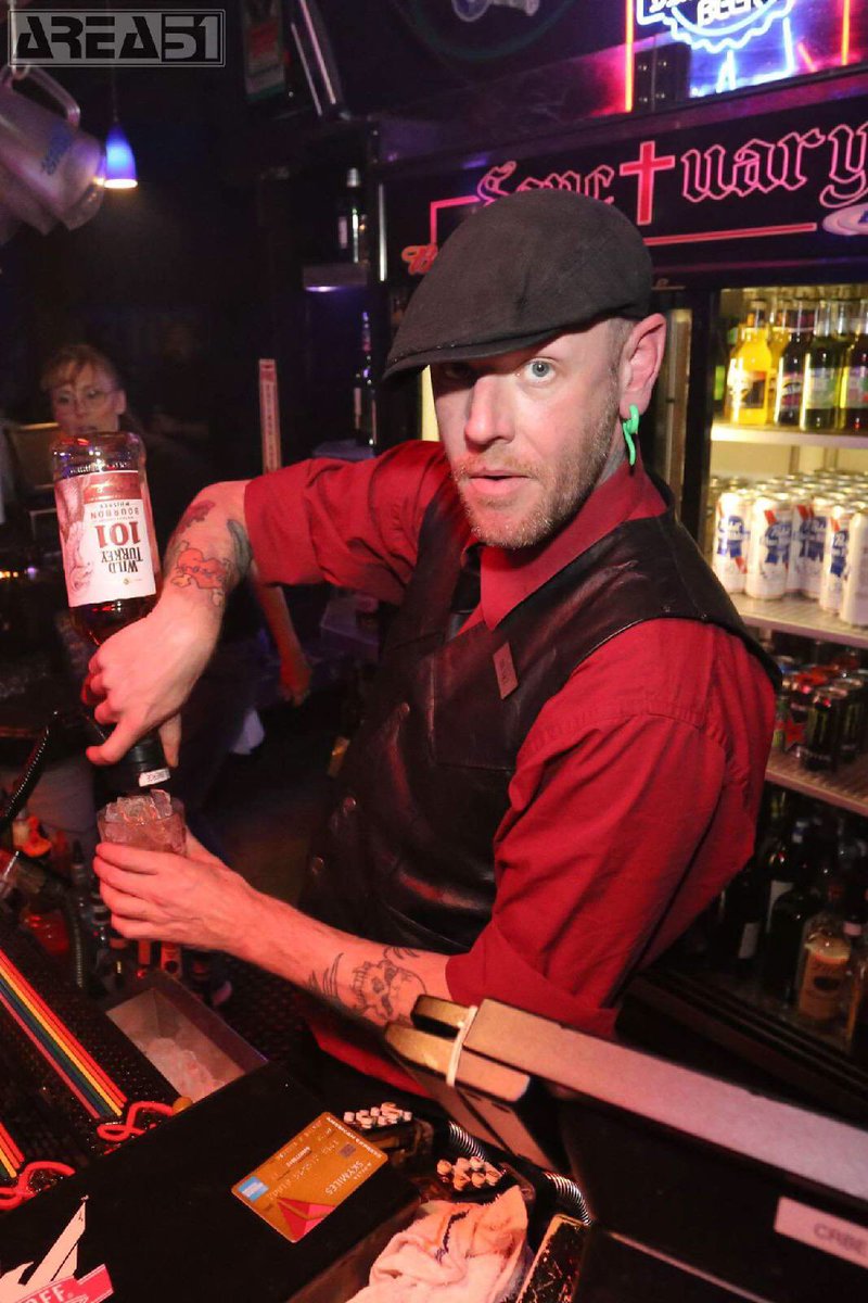 Tonight is karaoke night down stairs with the lovely Munki making your drinks while you sing! 🎤🍻🍹  #area51 #karaoke #karaokeslc