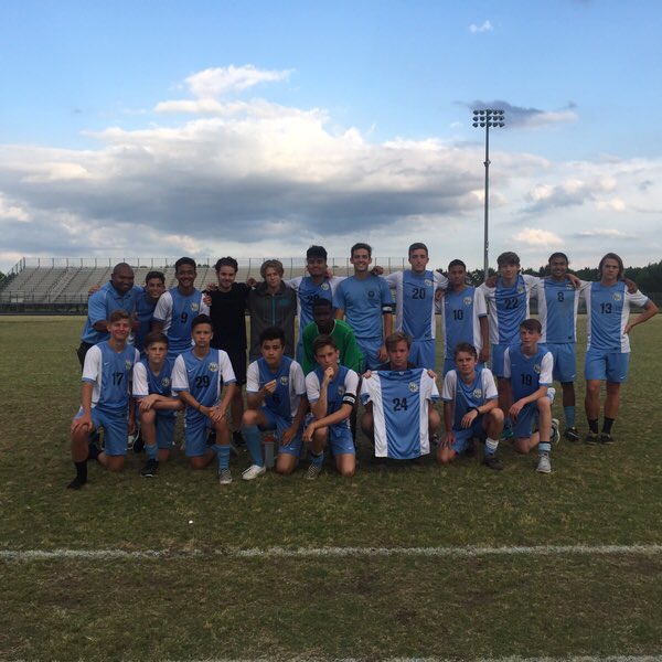 WarhillSoccer's tweet photo. 2-0 dub over Kings Fork for the Warhill Wankers in the first round of playoffs. Good job boys ❤️ https://t.co/gY3RnQUn1E