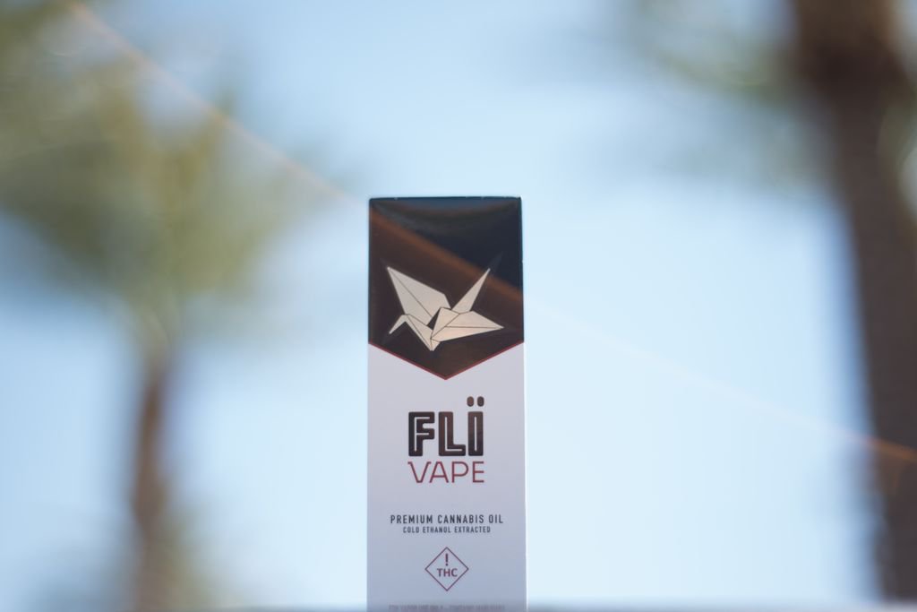 fliproducts's tweet photo. Cali or Co? Where are you at? #GetFLI https://t.co/sbEIFUkGqD #stonerstories #CannabisCommunity #cali #colorado https://t.co/Drfr5ycAQ9