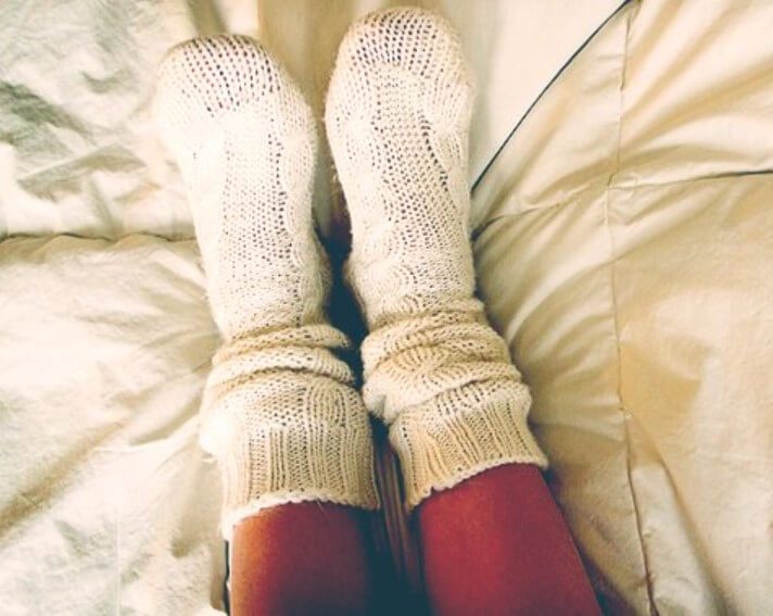 看護師ミカ 水虫は寝る時に靴下 五本指ソックス をはくべき 布団の殺菌はどうする 水虫 五本指ソックス T Co Dkk4k4bihf