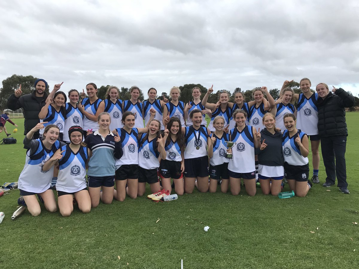 For the third day in a row... well done to Sacred Heart College! Today winning the <a href="/AFLBarwon/">AFL Barwon</a> / GISSA Intermediate Girls School Footy! Another awesome day of future talent on display <a href="/AFLVicFemale/">AFL Victoria Female</a> <a href="/AFLFemale/">Jan Cooper OAM</a> <a href="/aflwomens/">AFL Women's</a> <a href="/GeelongFalcons/">Geelong Falcons</a>