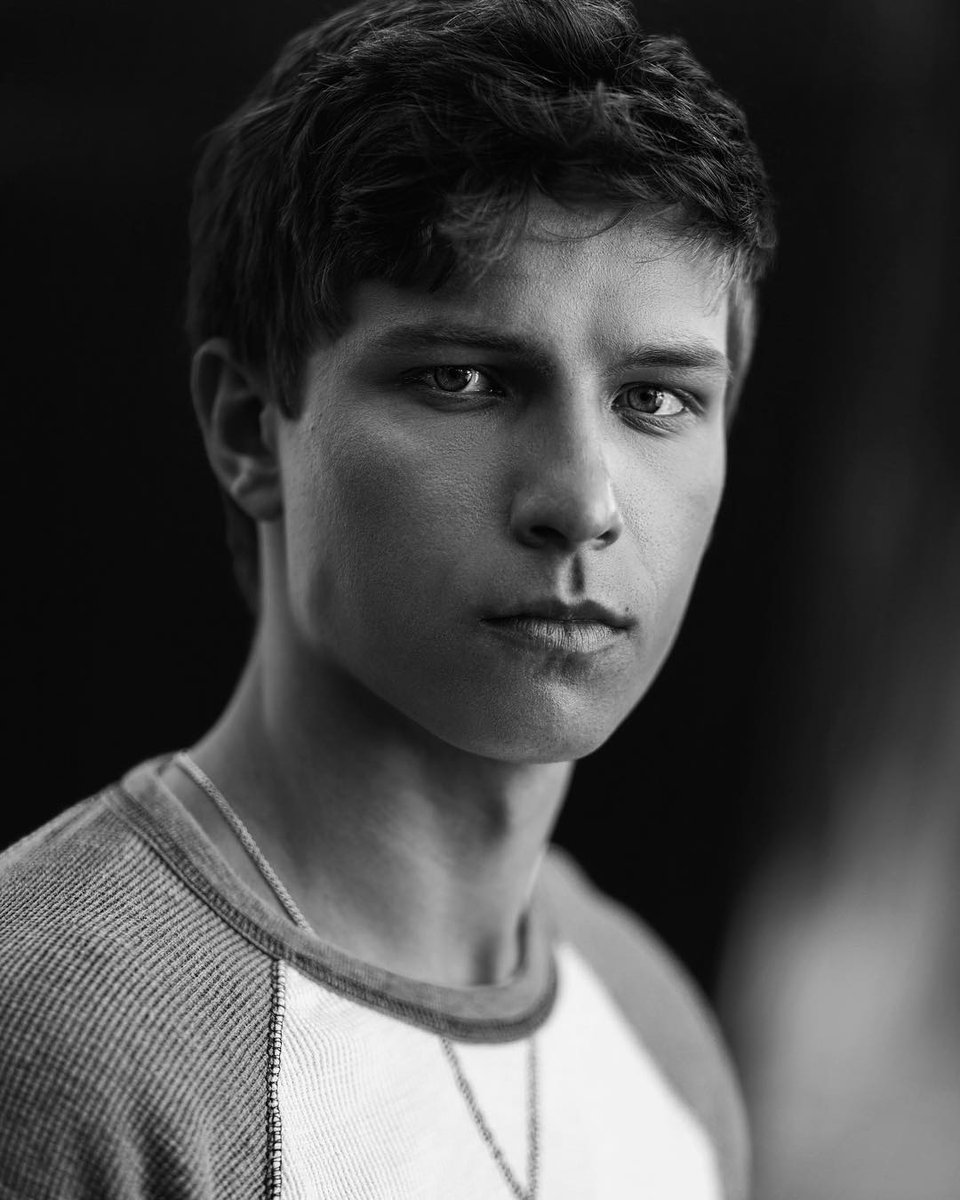 httpclayjensen's tweet photo. este hombre es hermoso lpm

#13ReasonsWhySeason2 https://t.co/wrtWBBLPZC