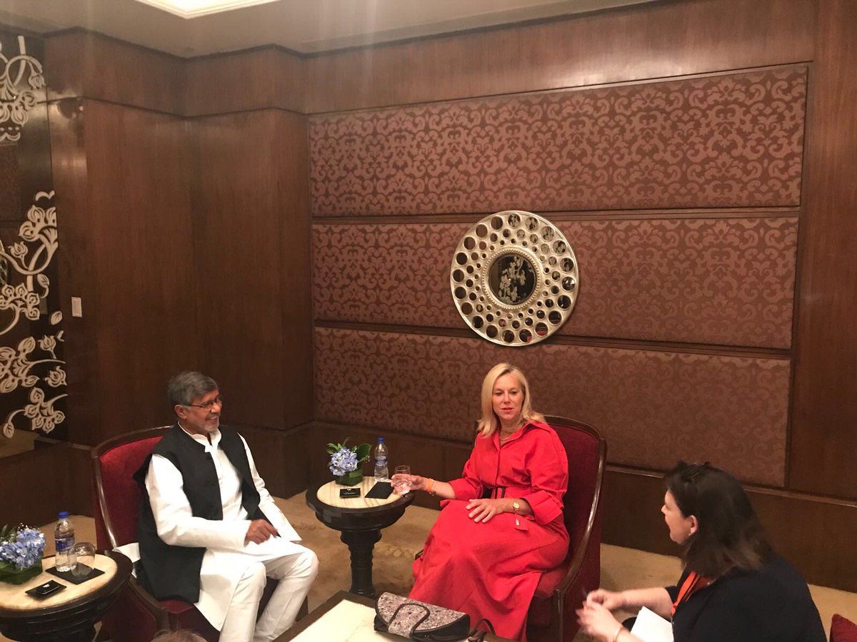 SigridKaag's tweet photo. Interesting meeting in New Delhi with Nobel prize winner @k_satyarthi. The Netherlands increasing fight against child labour. @JoelVoordewind #Investinginfutureprospects https://t.co/wz5CNY1trh