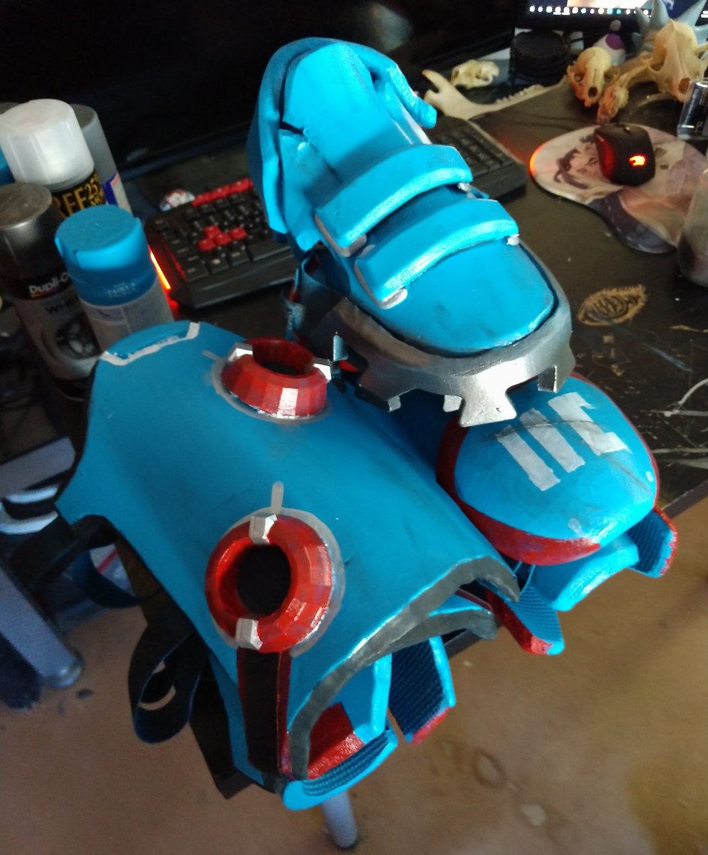 xXAutumnIvyXx's tweet photo. Complete.
Zarya is ready (at least her legs are) for Con!
#AutumnIvy #cosplay #cosplayer #thebonecollector #costumer #Zarya #Overwatch #legarmor #evafoam #actor #narrator #alternative #model #diyarmor #femalearmor #casualzarya #cosplaydiy #jackofalltrades #zaryaarmor https://t.co/KyyRi8qyVh