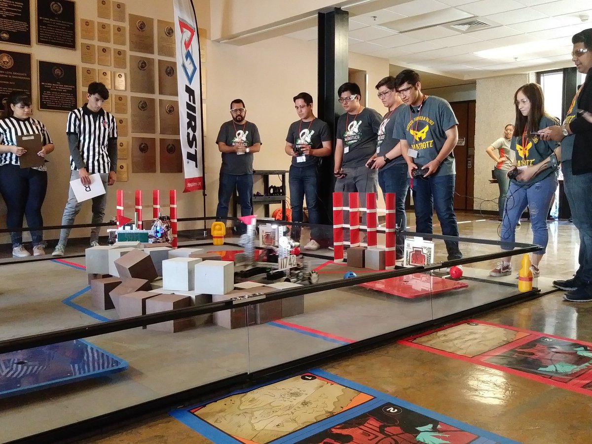 MHSRoboticsEPTX's tweet image. Final competition of the year resulted in a tie for 1st at UTEP. Great way to end off the year and an even better way to send off our seniors.
#TeamSISD #UTEPEngineering #FTC