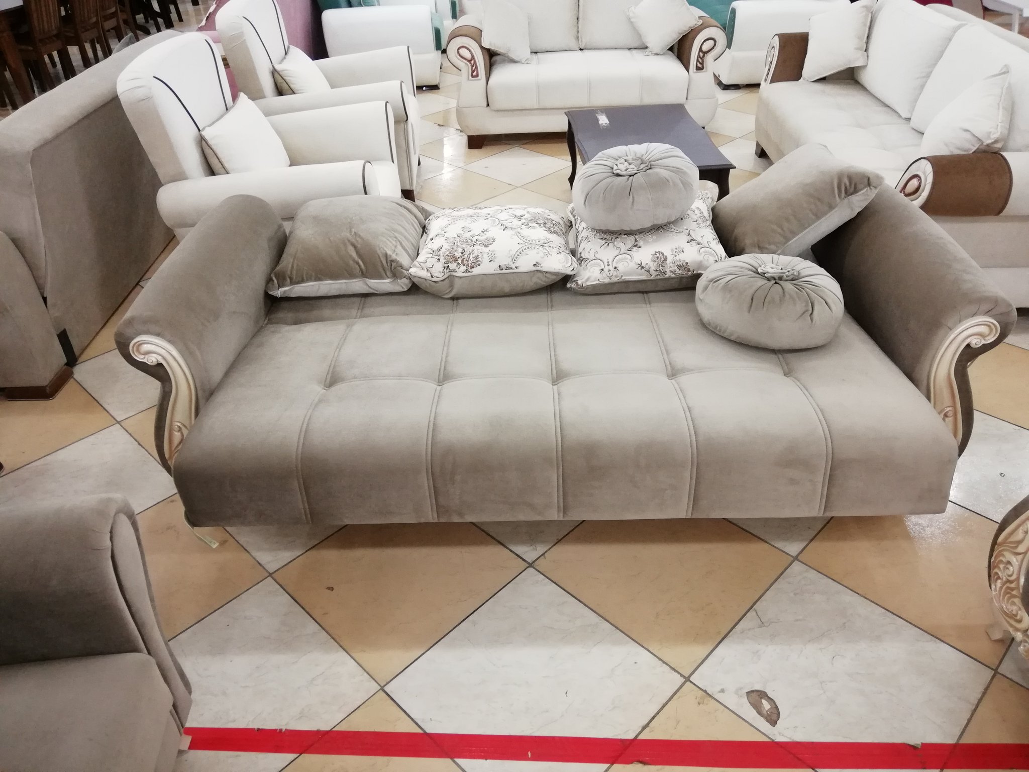 Zema Sofa On Twitter طقم كنب فاخر وجودة عالية صناعة تركية الكنب يتحول الى سرير مع وجود مخزن في الأسفل السعر 5900 ريال Https T Co F99qpz6iag Twitter