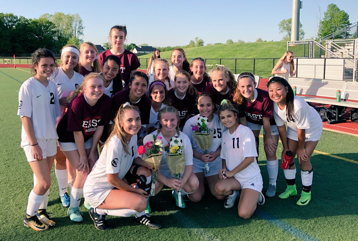 SouthLyonEastHS's tweet photo. Senior Night for SLEHS Soccer
Thank you Seniors! Be EAST  #Family https://t.co/tNIYU3xXVl
