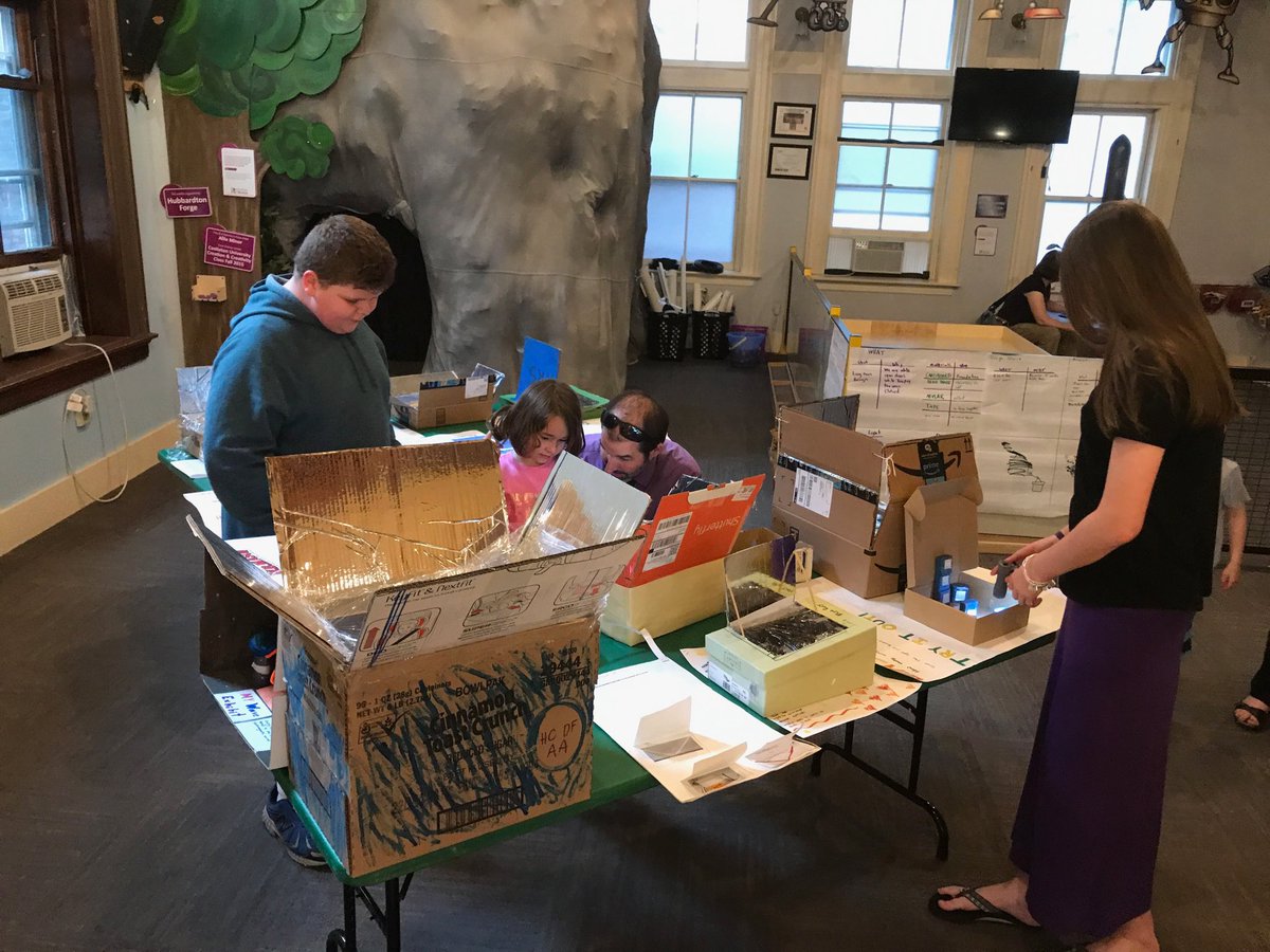 LearnerBased's tweet photo. Thanks to Mr. Crane, Ms. Jackson, and her 7th grade Science class for hosting an engaging public exhibition of their inquiry-based/project-based Learning this evening! And thanks to Wonderfeet in Rutland for providing a beautiful exhibit space! @WRS_VT https://t.co/0vZPu3VQmb