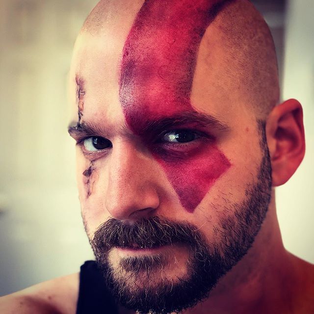 JeremyNDooley's tweet image. Something fun for the continuation of the God of War stream I’m doing right now ift.tt/2KPVKz2