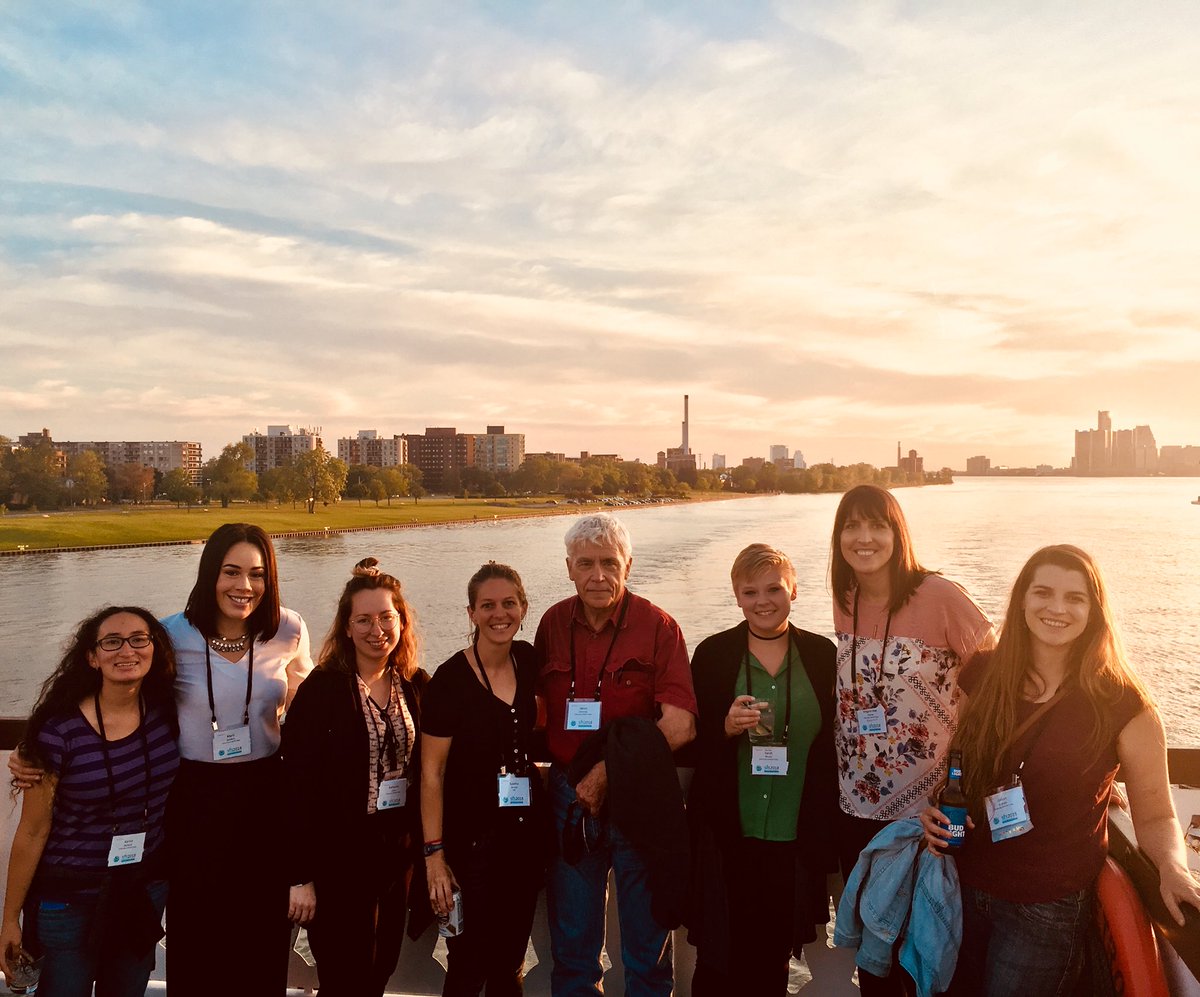 megannmae4's tweet photo. Last night at #2018SFS @BenthosNews @sfs_src #bugsters https://t.co/wJjL5tzw6p
