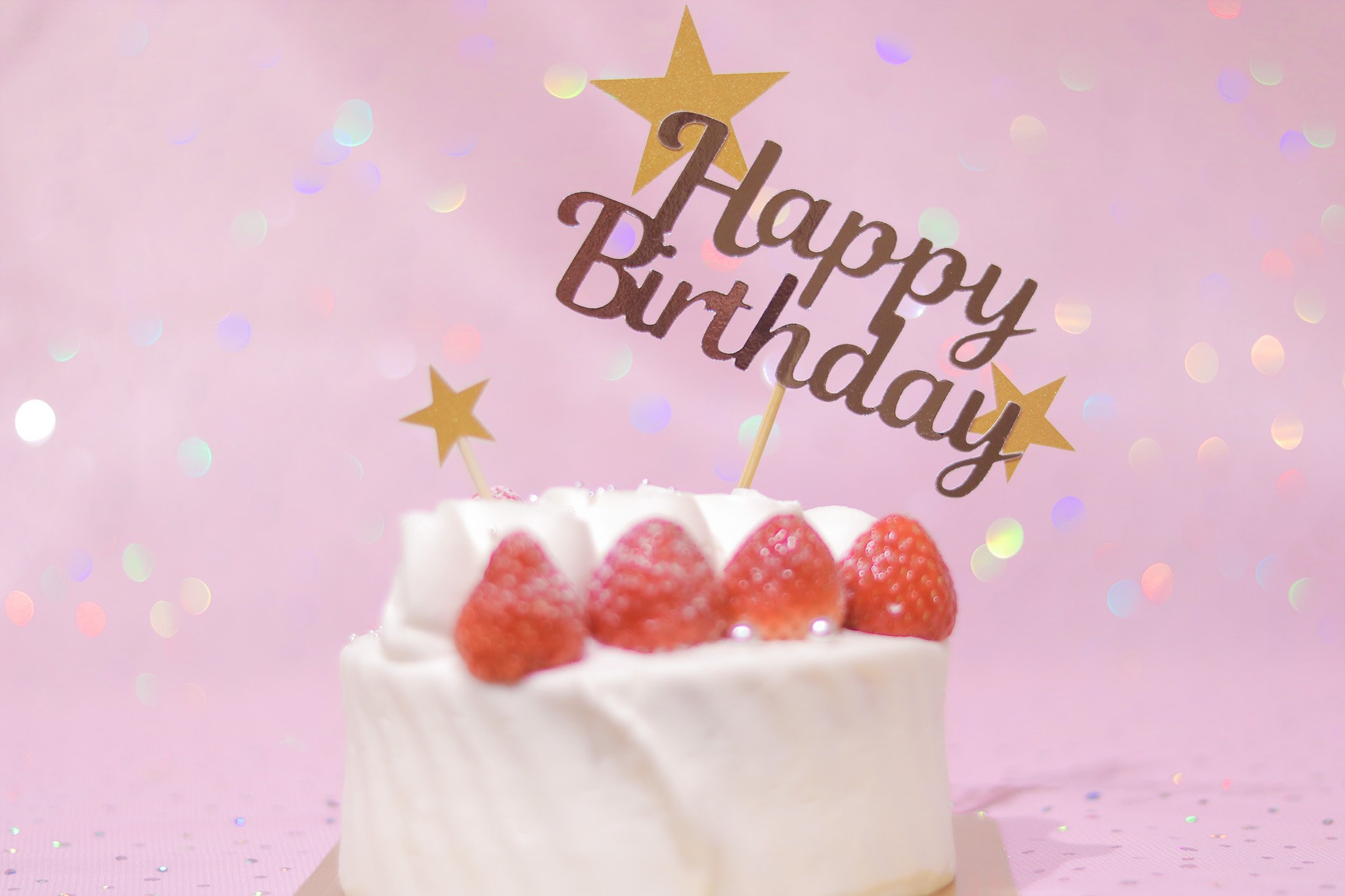 Girly Drop オシャレな無料画像 Di Twitter かわいい誕生日画像 豪華な誕生日ケーキと星が可愛いケーキトッパー 中央 T Co Zsefuguwfw Happybirthday おめでとう お祝い お誕生日おめでとう ケーキ ケーキトッパー 誕生日ケーキ オシャレなフリー