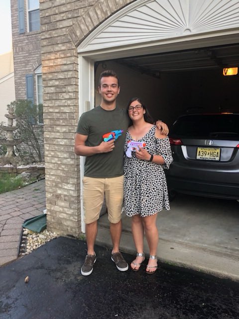 hhsSS2018's tweet photo. Eddie got Steph out after school https://t.co/nRxDj8pE51