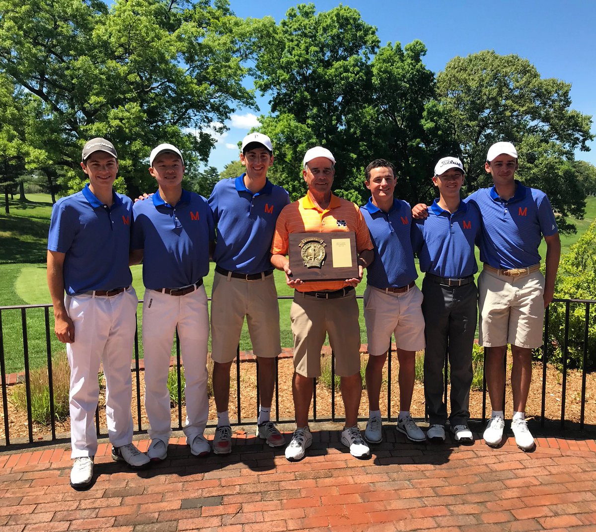 adamxiao66's tweet photo. Really awesome to have the team claim the county title for the second time in three years. Ready to take on the Black next week for the Long Island Championship https://t.co/0i7sdI602U