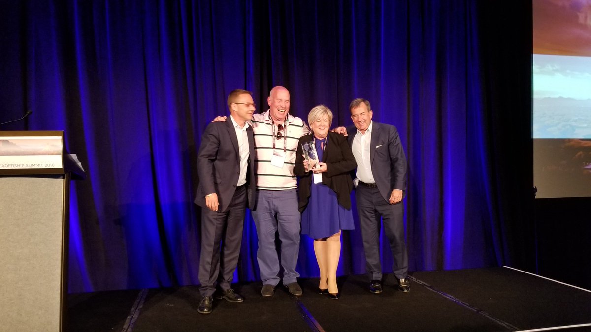 Delighted to win EMEA OEM award at <a href="/VMware/">VMware</a> Global Partner Summit <a href="/Fujitsu_Global/">Fujitsu Global</a> with <a href="/WendyWarham/">Wendy Warham</a> #DigitalTransformation