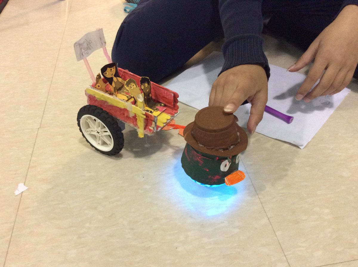 sphero chariot designs