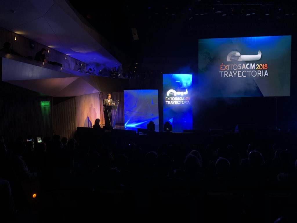 SACM_Oficial's tweet photo. #ÉxitoSACM18
¡Tercera llamada! Felicidades a los que con su inspiración han contribuido a la conformación de la identidad mexicana. Comenzamos https://t.co/fykBp6mFmv