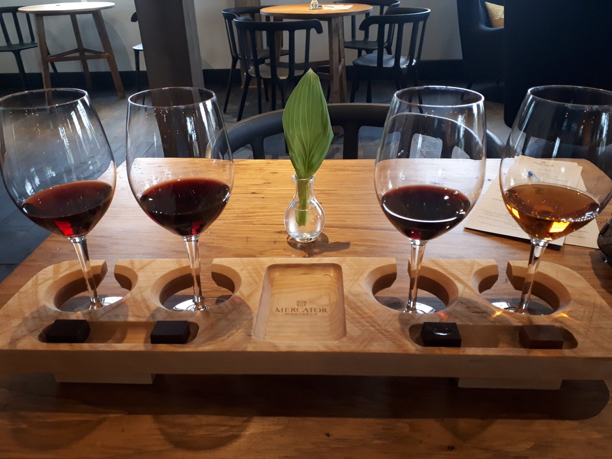 GoNorthWineTour's tweet photo. Congrats to #MercatorVineyards  for opening this season! This is a real treasure of a winery - wine with nibble pairings including a chocolate pairing! Enjoy! https://t.co/l1ykNSRgkW