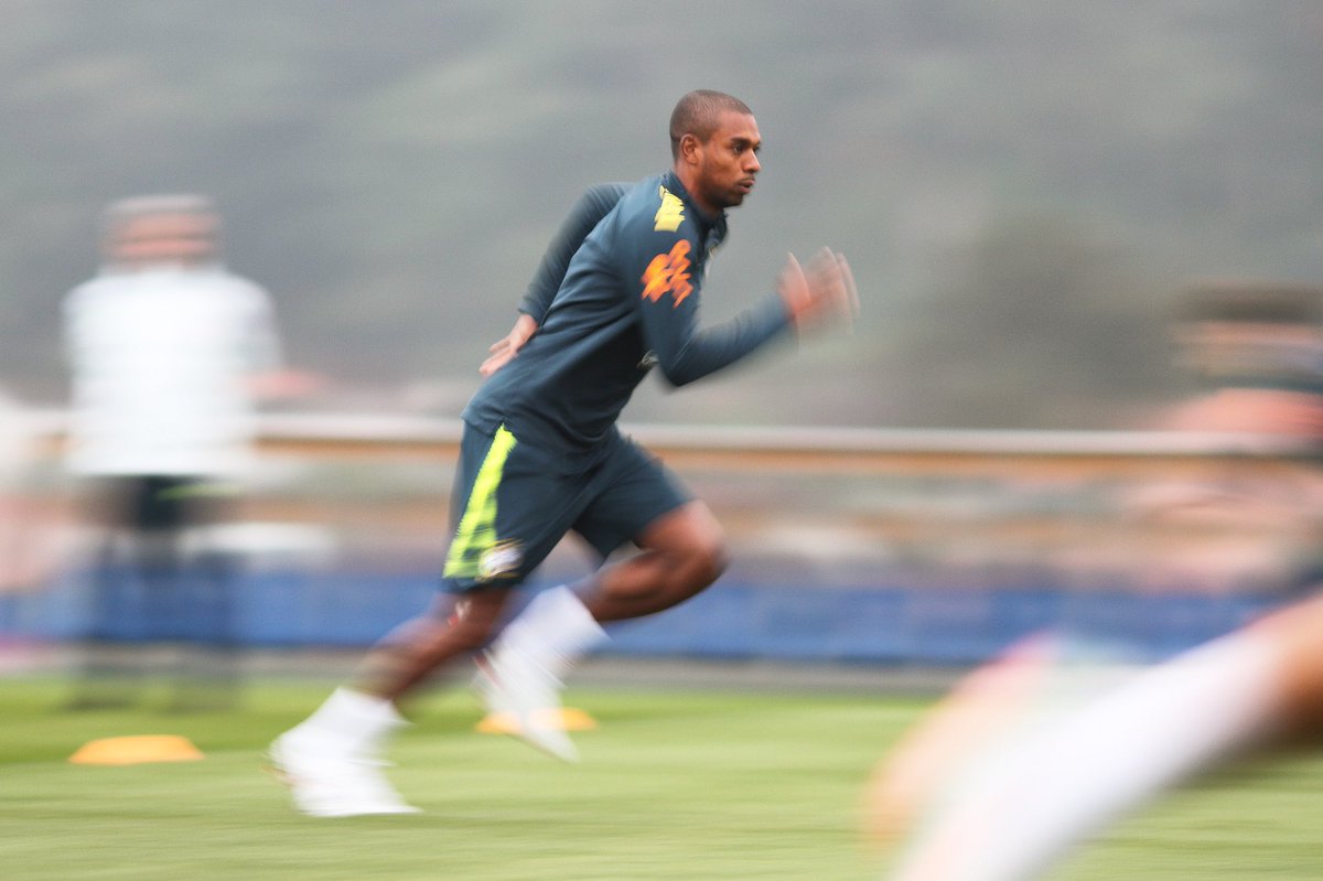 Fernandinho tweet media