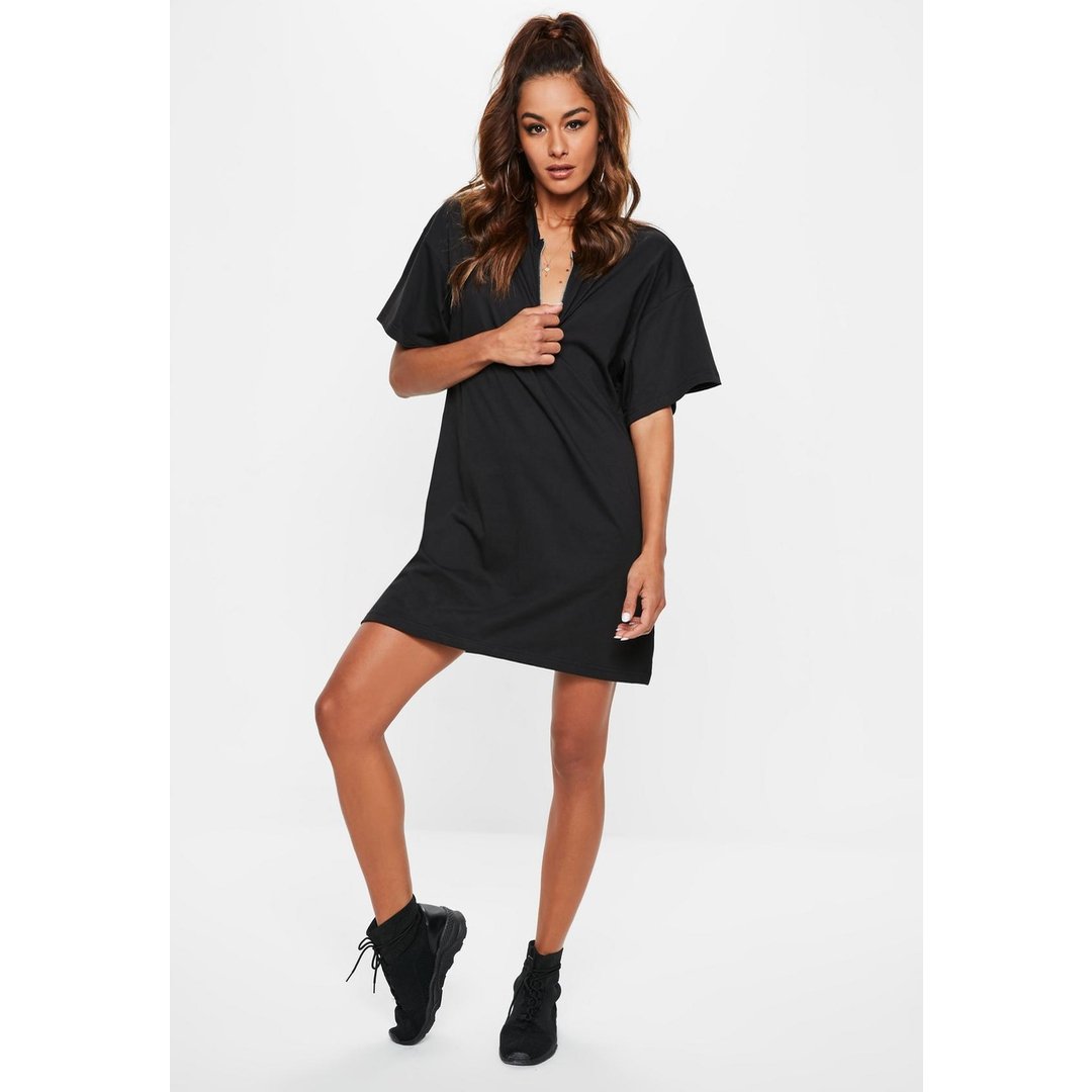 MissguidedAUS's tweet photo. JUST LANDED ⚡️⚡️⚡️ Shop the black zip front t-shirt dress, here:https://t.co/A4XWJ2K0Mk https://t.co/kQi5cRKTgC