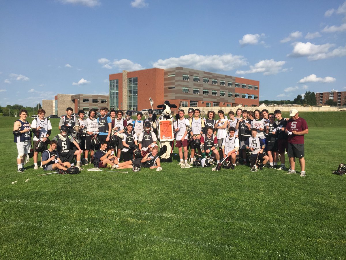 Feels good to be on top <a href="/SC_GLAX/">SC Girls Lacrosse</a> thank you to <a href="/ChickfilA/">Chick-fil-A, Inc.</a> for bringing us sandwiches and celebrating our win after practice today.