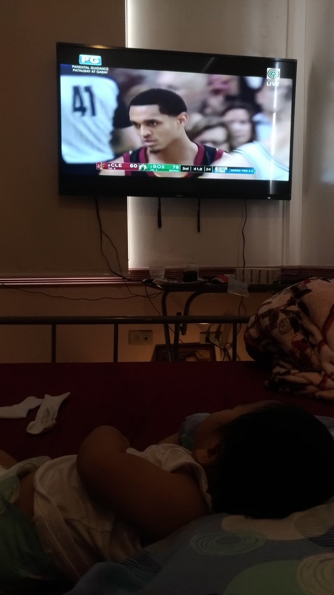 AlexCarlG's tweet photo. #nbaonabscbn 
Watching NBA thank god may abscbn go boston celtics my baby Ethan is cheering! Give it all your best shot https://t.co/ZKWnQybpwA