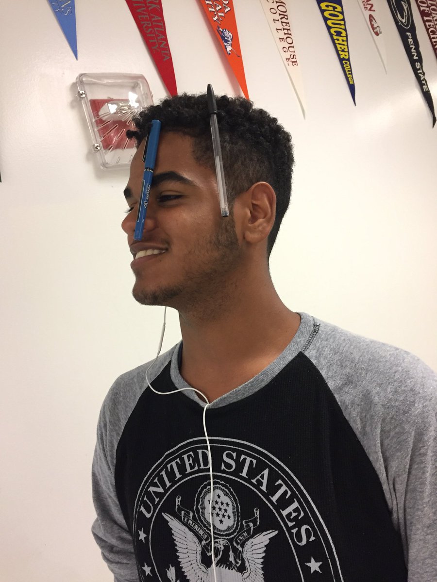 WSekurity's tweet photo. #RandomATM ...I’m not sure, Fashion? Reminders? (Please don’t become a trend) 🧐🤨😎 😁#FashionNo #visualimpact @ATMFOOTBALL @atmsenior @sandracanales17 @MAlbaNunez @LAbreuScience @verascience @josephedison @michellebhasin @ariodzernbc6 @MsEssue https://t.co/VvqrQ5rJ3q