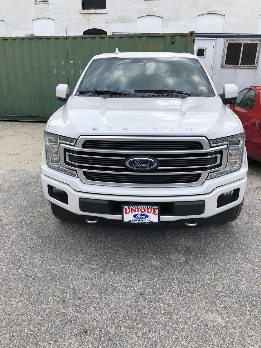 gk1ref's tweet photo. Out with the old and in with the new!!! #F150Limitedfordays https://t.co/Pz4I7QWH5G