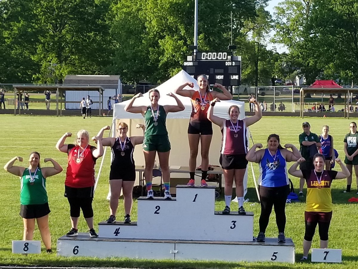 Verngirlstrack's tweet photo. Congrats K.Hulit - 2nd in the shot put at the regional meet (38'9.25)!!!
third straight appearance @ state!  

Z. Moser has the top time in the 100M (12.22) and 200M (25.09) dash after preliminaries!

J. Goldsworthy placed 10th in the 100 H (16.32)! https://t.co/MLGjOHaID2