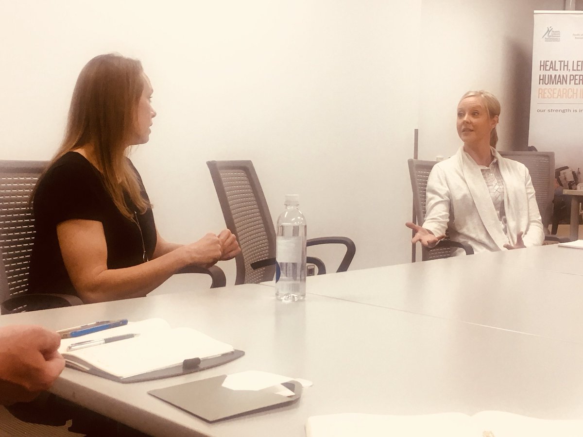 cscmanitoba's tweet image. #CSCM had some amazing visitors today!
Big thanks to Olympians @cindy_klassen &amp;amp; @SamiJoSmall and Paralympian @BillyBridges18 for stopping by to share their experiences with our staff team