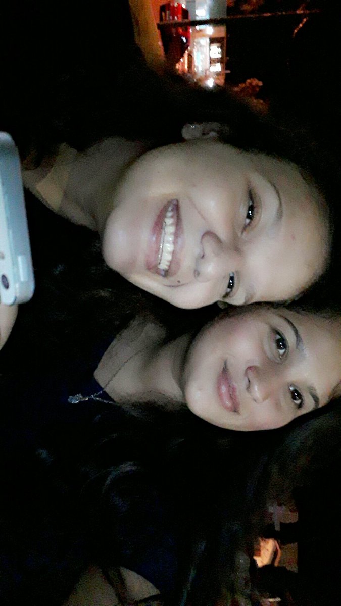 GiorgettiSandy's tweet photo. Compartilhando fotinhas antigas das nossas resenhas semanais ☕ te amo tchutchuca 💞 @mliviaa_ https://t.co/13dfncRtXJ
