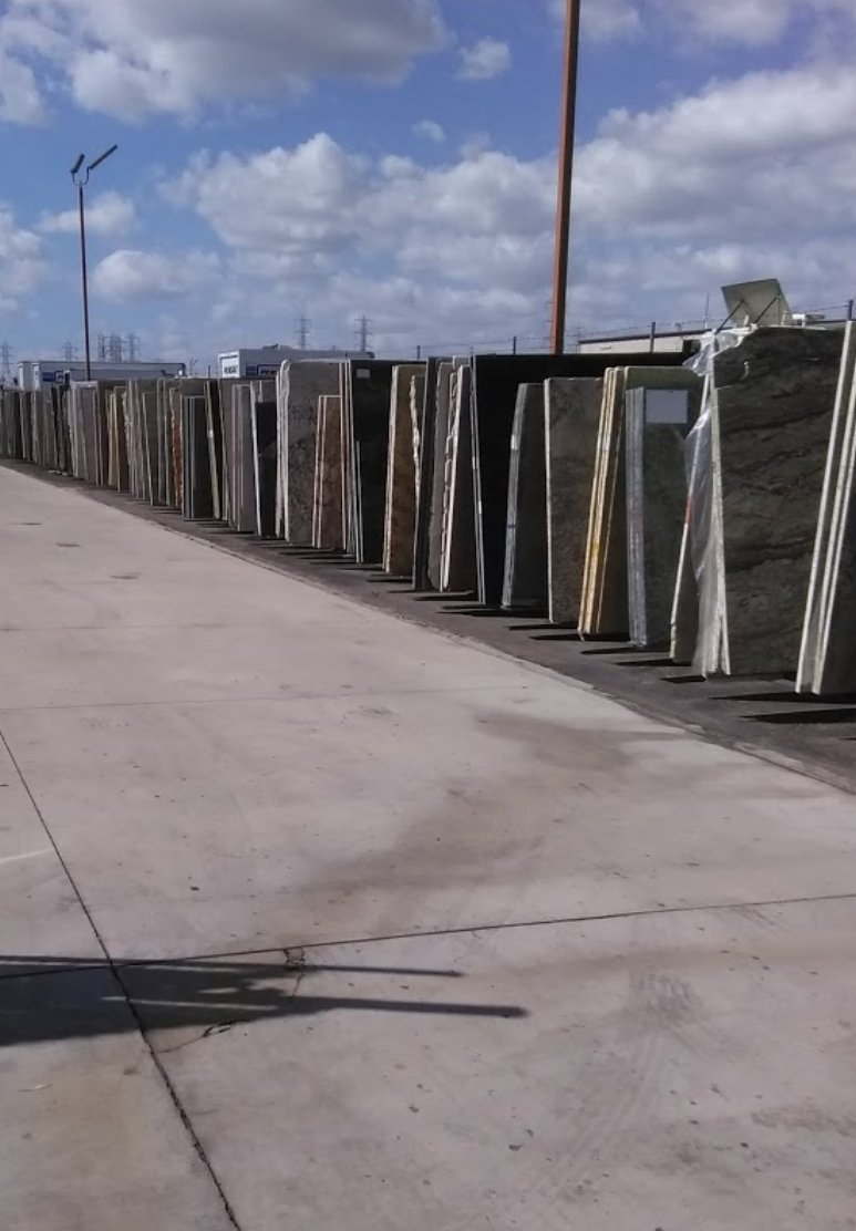 stone_age_tile's tweet photo. So many slabs, so little time! https://t.co/DxJuDrSVdl