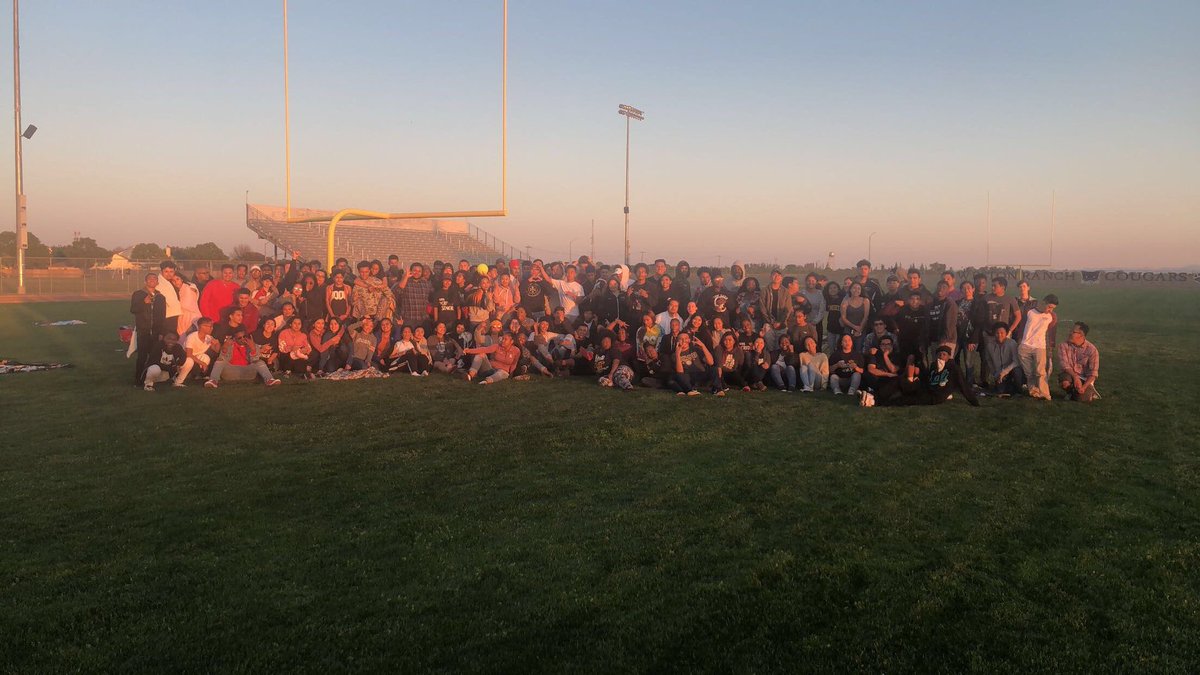 Senior Sunset 🌅 TOMORROW IS THE BIG DAY!!! CONGRATS EVERYONE 🎓🎓