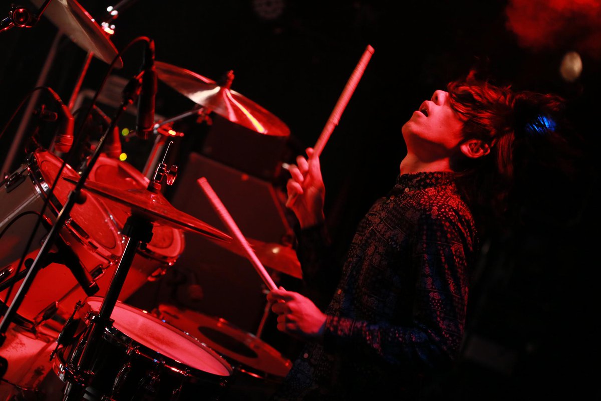 toge_toge_2's tweet photo. 2018.5.19 at 天神 VIVRE HALL
CLOUD & rito presents "add scene" CHAPTER 2
REPISDIA(@REPISDIA )
1 of 3
#REPISDIA #addscene #brotherhood #ビブレホール #vivrehall #photography #livephoto #ファインダー越しの私の世界 #ライブ写真 #天神 https://t.co/Obrok6EKja