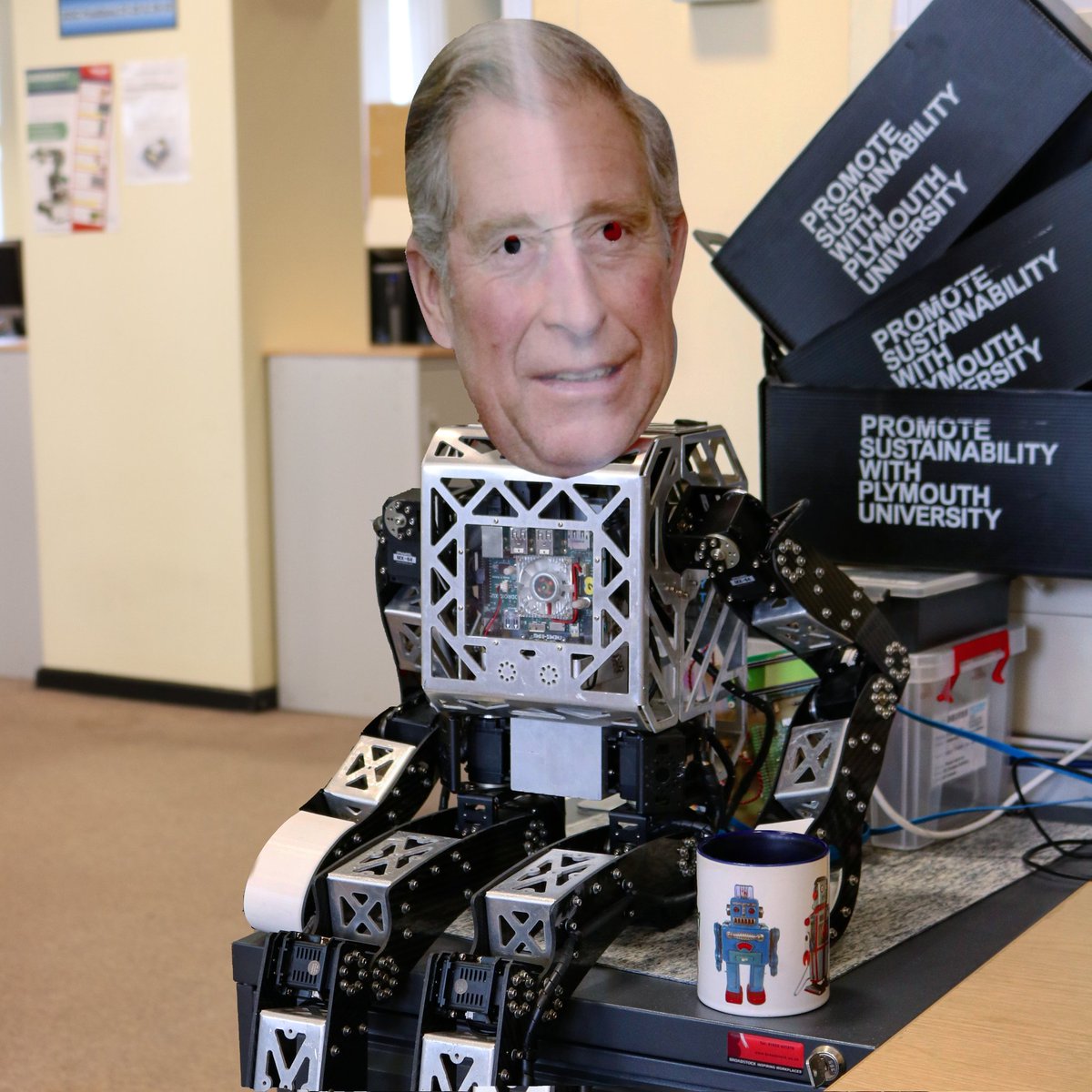 The new head for Scott ready for the showcase.