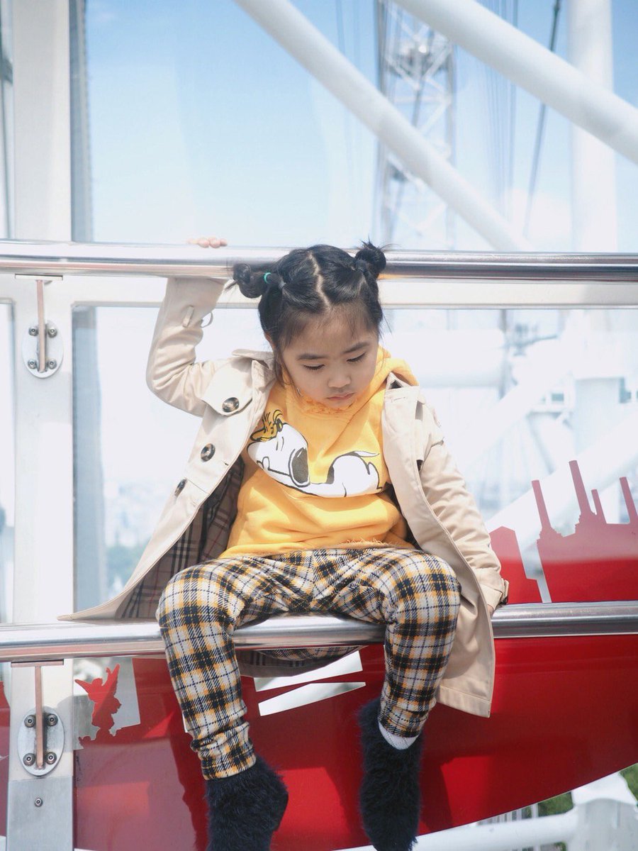 mtness_'s tweet photo. ยังกะปกอัลบัม #LiLCJ https://t.co/CeB5wPEJqv