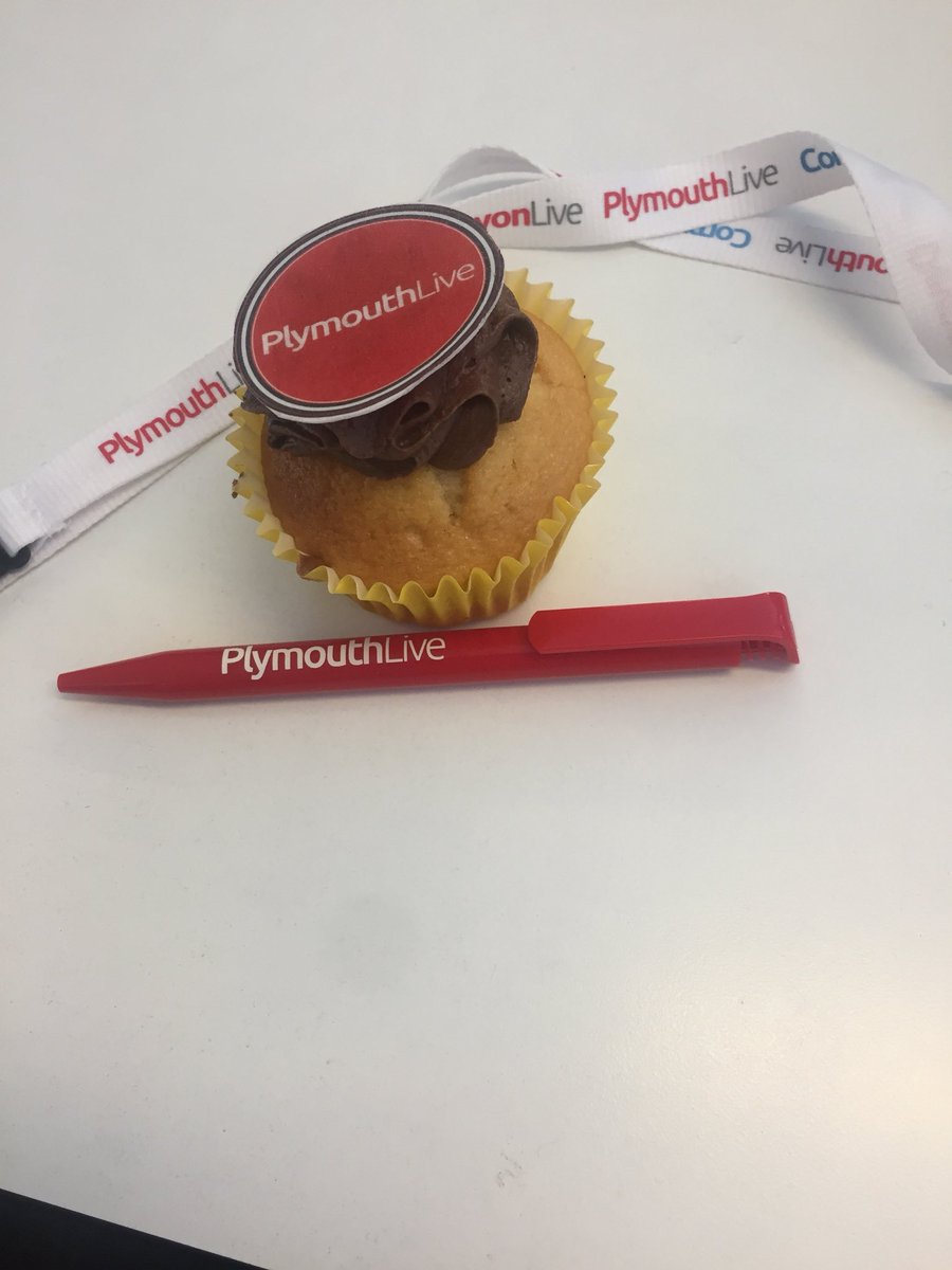 cnevilleherald's tweet photo. It’s official @PlymouthHerald have launched PlymouthLive #weknowplymouth #lifeislocal we are celebrating this milestone with a cupcake 🍾😊 https://t.co/vQUW2oO7S6