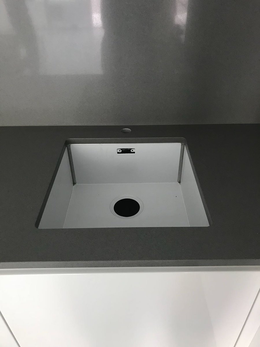 OffcutsLtd's tweet photo. Impress future house guests with the timeless beauty of this silestone kitchen worktop.
- Grisexpo
#Silestone #OffcutsLtd #Marble #Granite #Grisexpo #Kitchen #Kitchenenvy https://t.co/BPW8Ifg9ky
