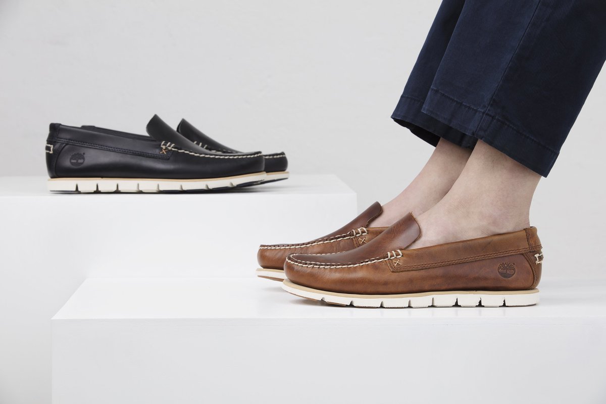 Timberland_JPN's tweet photo. レザーシューズが注目されている今だからこそ選びたい。ずっと履いていたいサマーシューズ「タイドランド　ベネチアン」登場。
ダークインディゴ  https://t.co/l31uhTsKcL
ミディアムブラウン https://t.co/GOrcafuRUN
#timberland #tidelands #venetian #sensorflex https://t.co/vqlvLooX4H